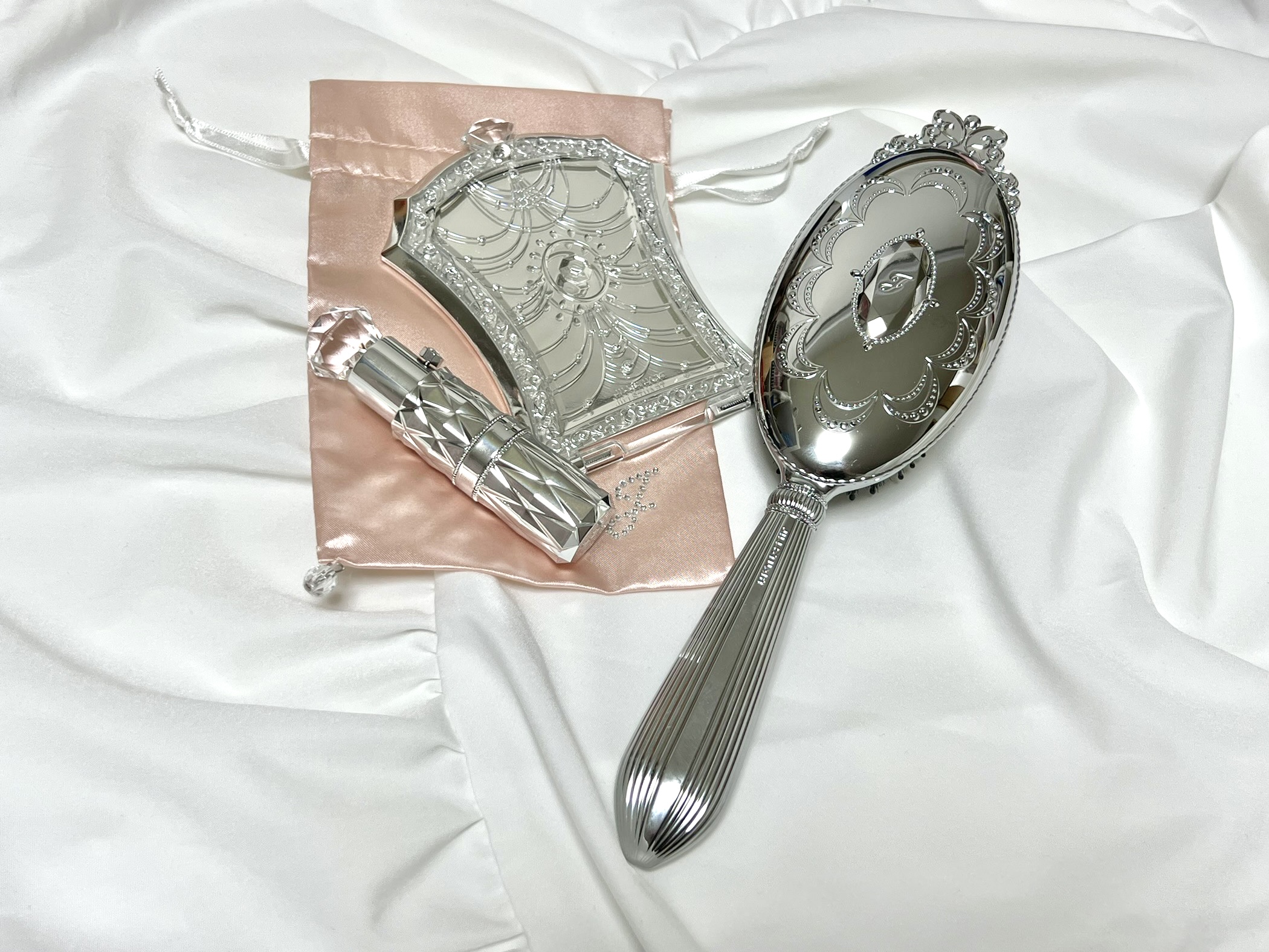 702DF320-F3C3-4F59-AB14-1700FA756AF8